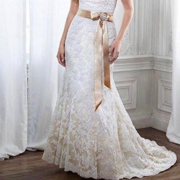 MAGGIE SOTTERO WEDDING DRESS - Picture 11 of 11